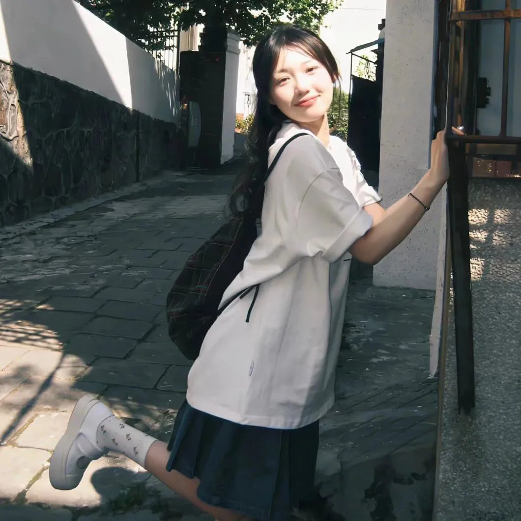 染成茜色的坂道
